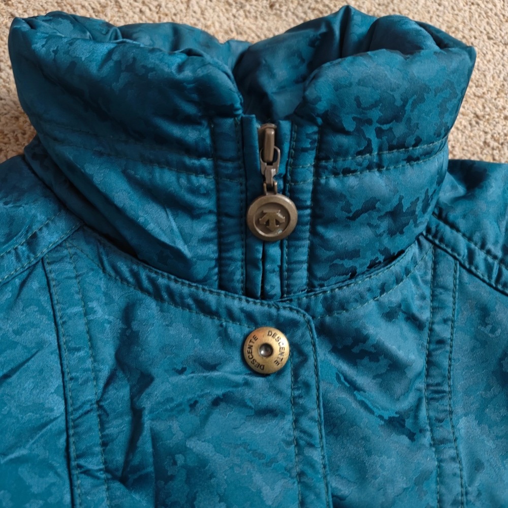 Vintage Descente‎ Teal Floral Ski Jacket Women's Size 10 Winter Warm Coat - Picture 8 of 16